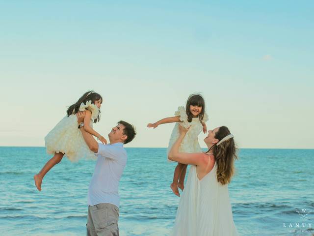 Gestante e Família de Renovação de Votos  / Família Franco Valle