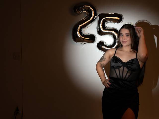 Happy (Feminino) de Laryssa Terra 25anos