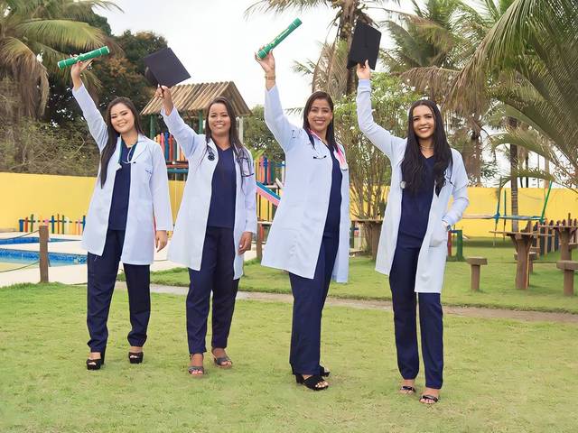 Formatura  de Formatura de Cris Batista 🎓