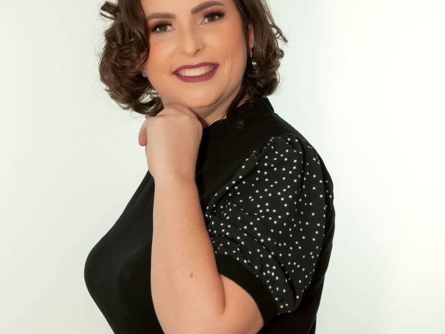 PROFISSIONAL de ENSAIO ROSAMARIA