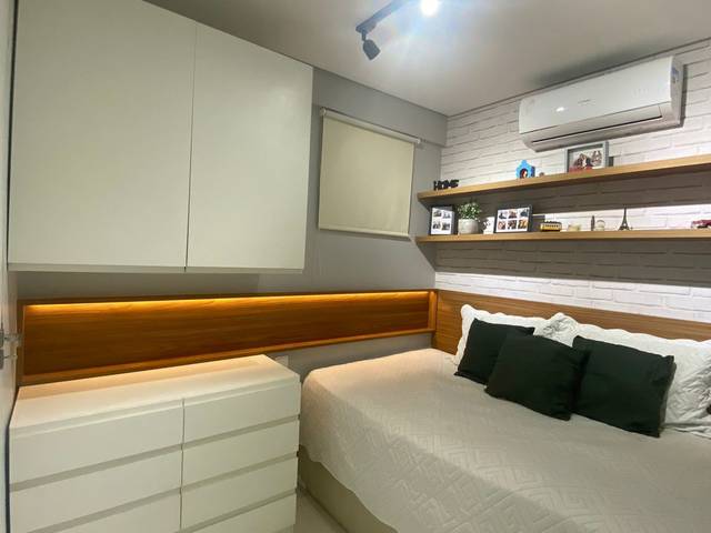 Arquitetura e Interiores de Quarto J|R