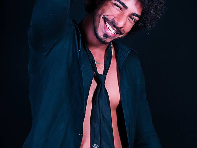 Ensaio  de Evan Salvador