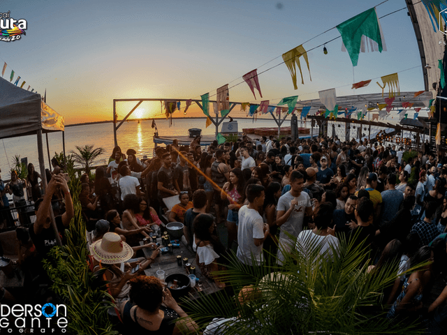 Açai Biruta de Biruta Estilizado 16.06.2019