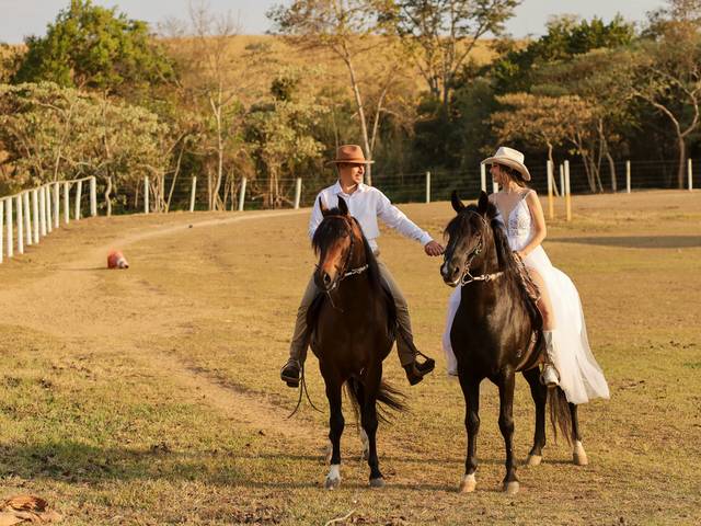 Casamento  de Larissa & Bruno