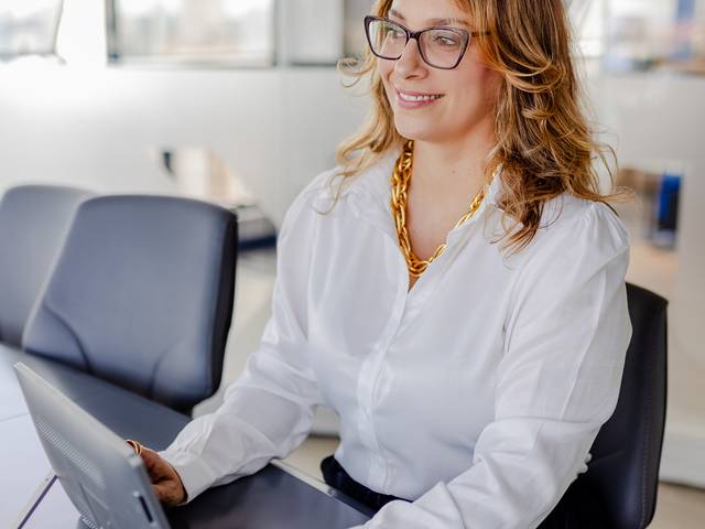 Corporativo de Glaúcia