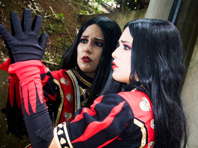 Cosplay de Cosplay - Alice Liddel (Royal Suit)