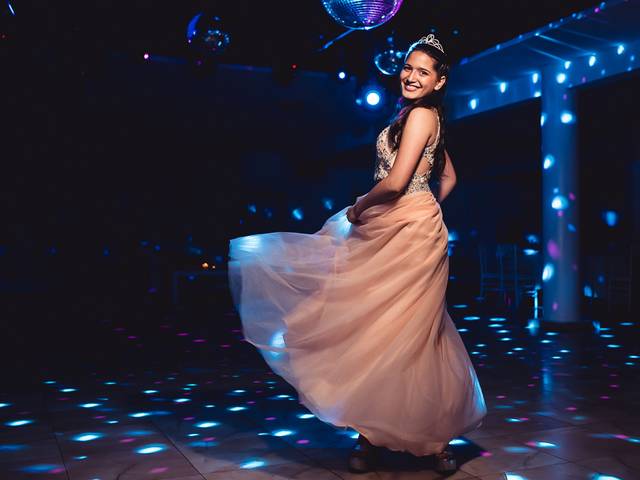 Fiesta de 15 de Fotografo en Rosario - Fiesta de 15 Agustina