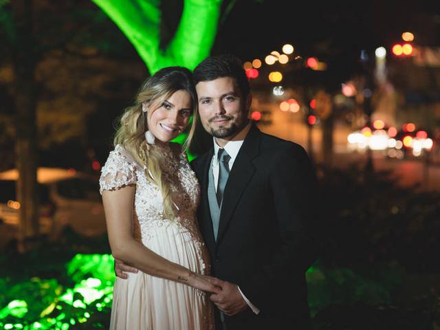 casamento de Pamela Ewbank e Theo Taffo