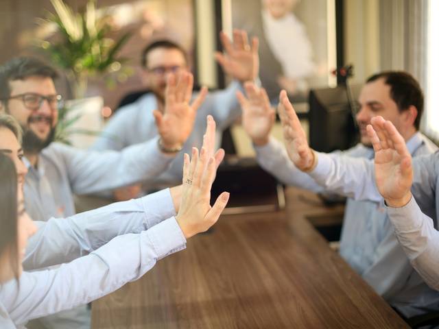 TRABALHOS EMPRESARIAS de TRABALHOS EMPRESARIAS