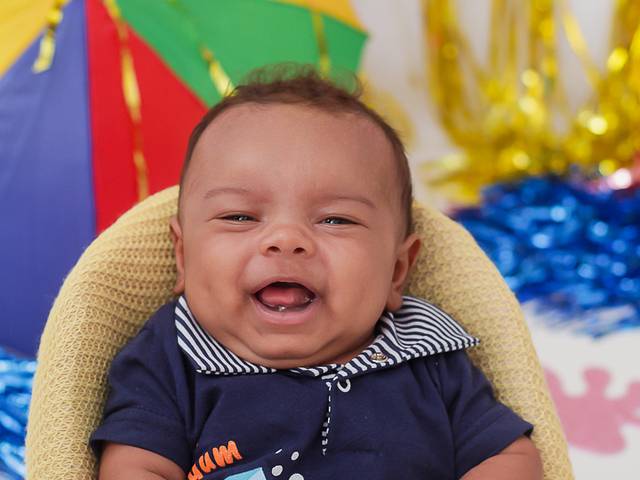 ACOMPANHAMENTO  DO BEBÊ de ENZO - 2 MESES 