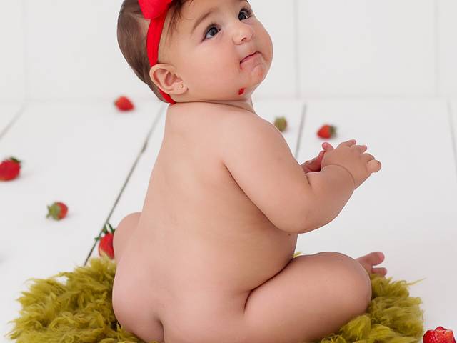 ACOMPANHAMENTO  DO BEBÊ de LIZ - 8 MESES