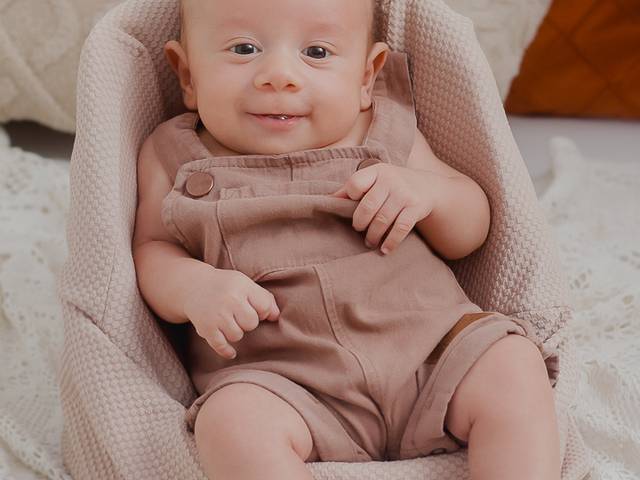 ACOMPANHAMENTO  DO BEBÊ de ORLANDO - 2 MESES