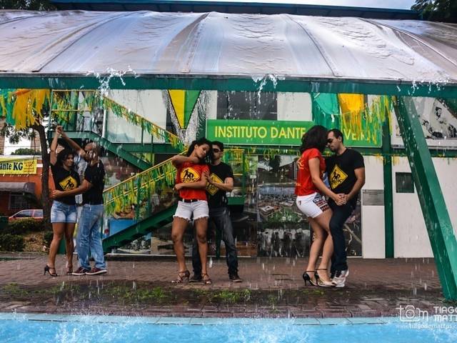 Ensaios de Zouk na Praça