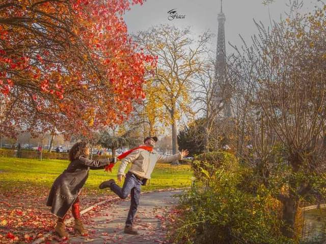 Namoro/pedido casamento  de Em Paris sê parisiense...