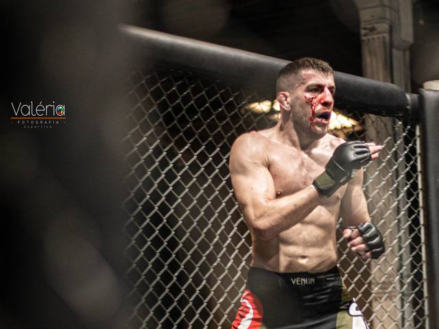 Luta-Artes Marciais de AFT- MMA