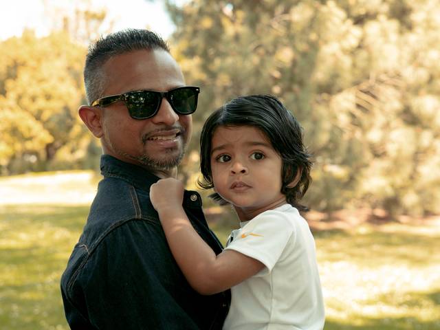 Family Portrait of Dihan & Melissa