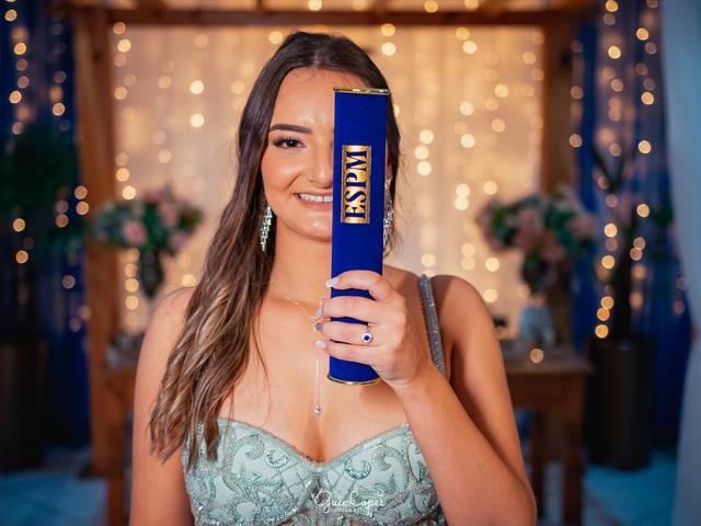 Formatura de Paloma - ADM