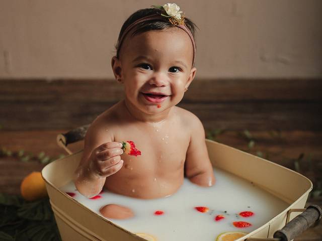 Banho de Leite de Agatha Sofia 12 meses