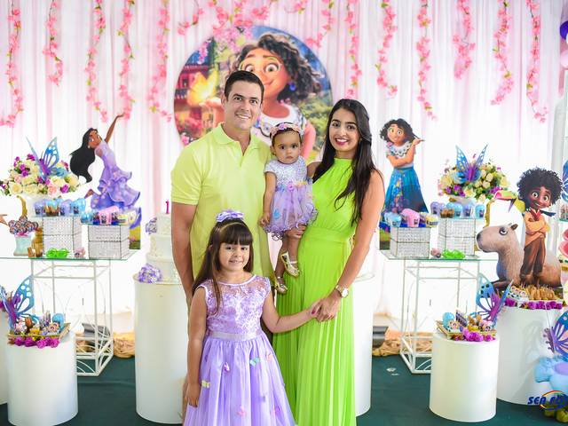 Aniversário de Maria Luísa 6 anos e Elisa 1 ano