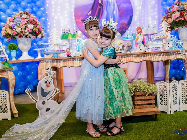 Aniversário de Bianca 6 anos e Giovanna 4 anos