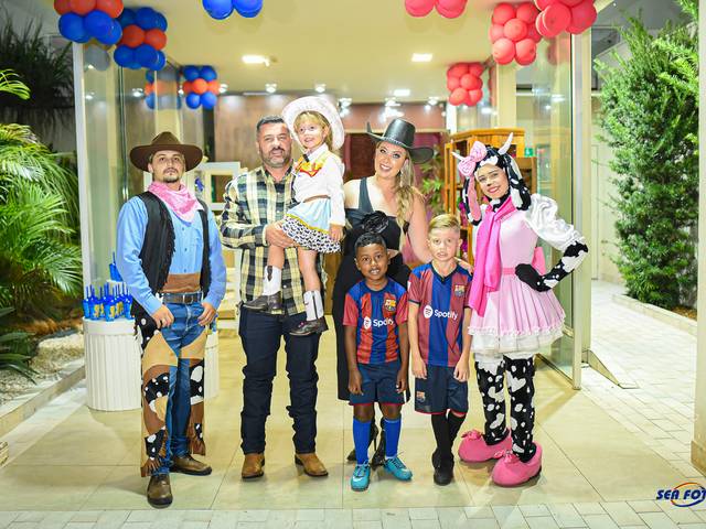 Aniversário de Lorena 4 anos Lorenzo 7 anos 