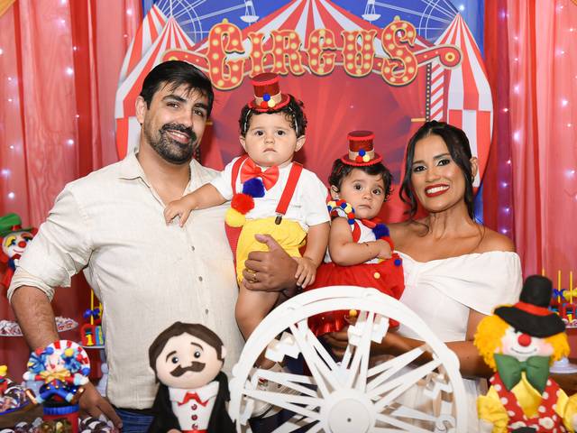 Aniversário de Ivy e Theo 