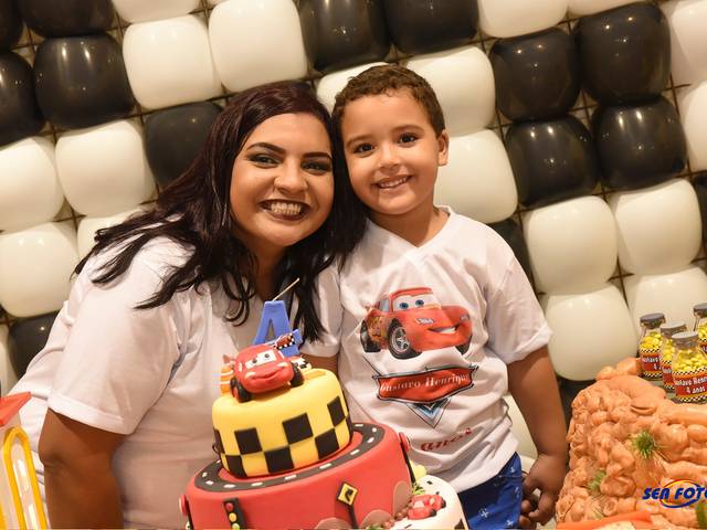 Aniversário de Gustavo Henrique 4 anos