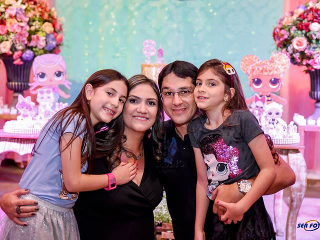 Aniversário de Brenda e Beatriz 8 anos