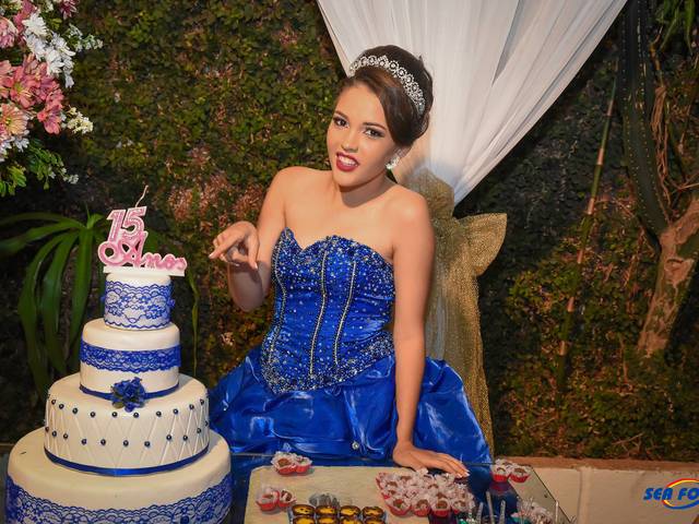 Aniversário de Ester 15 anos