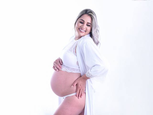 Estúdio de Á espera de Rafaella