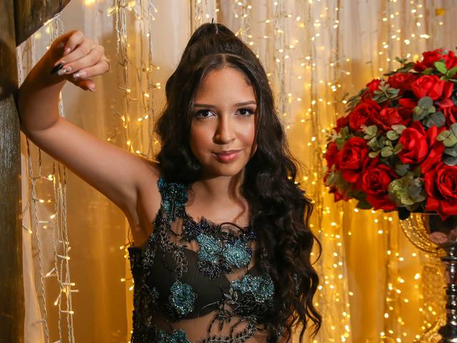 Aniversários de Ana Julia 15 anos