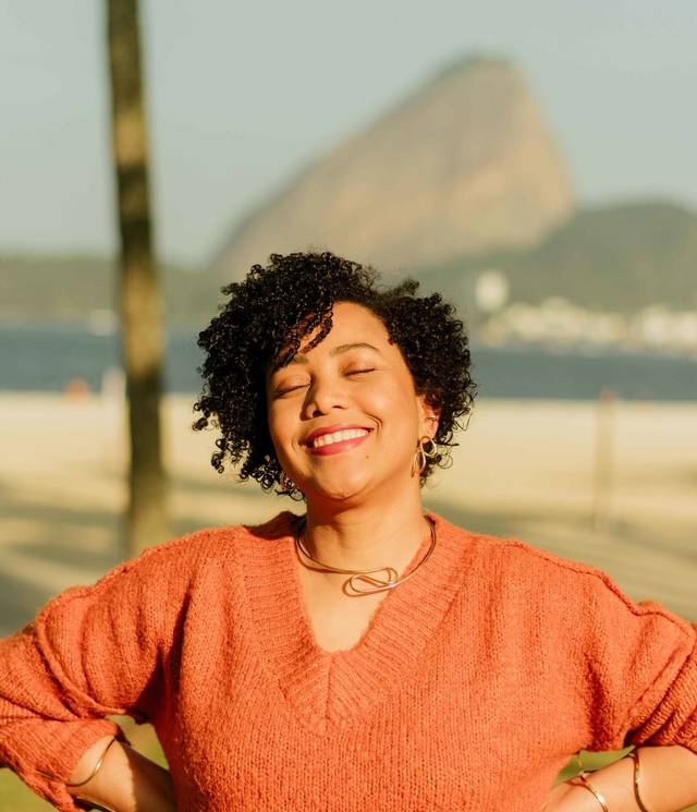 Feminino de Aline Vitorino