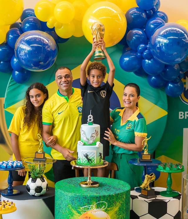 Totem Fotográfico de Aniversário de Davi