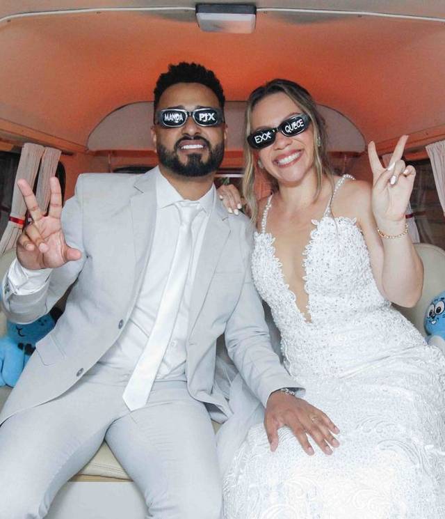 Kombi Cabine de Thais e Matheus 