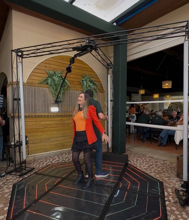 Plataforma 360 de 12 feijoada hípica