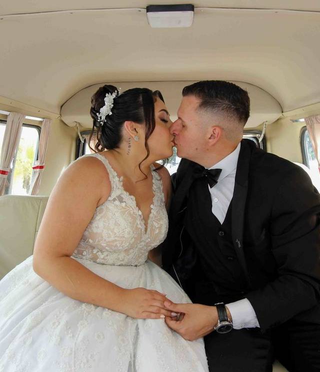 Kombi Cabine de Mayara e Luiz Gustavo