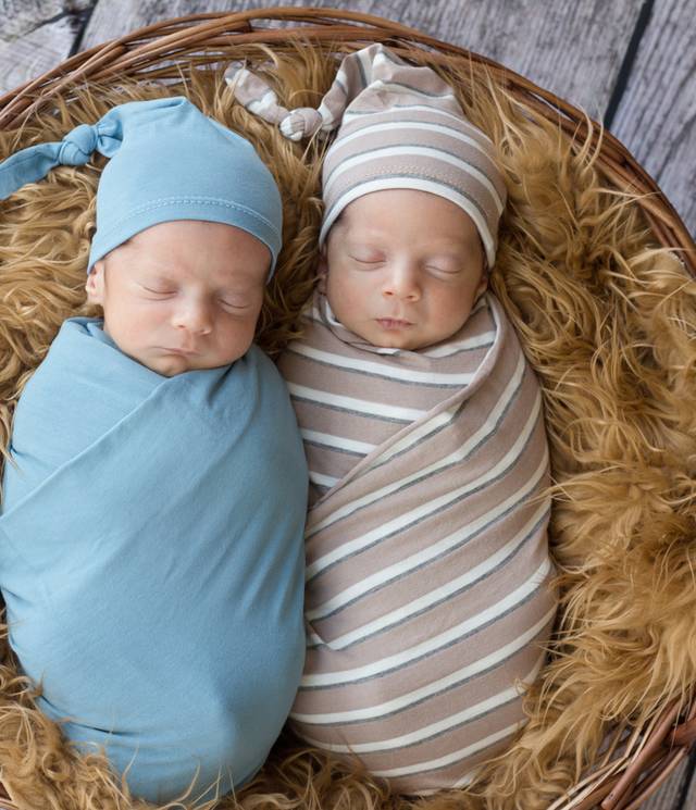 Newborn  de Ensaio Murilo e Miguel