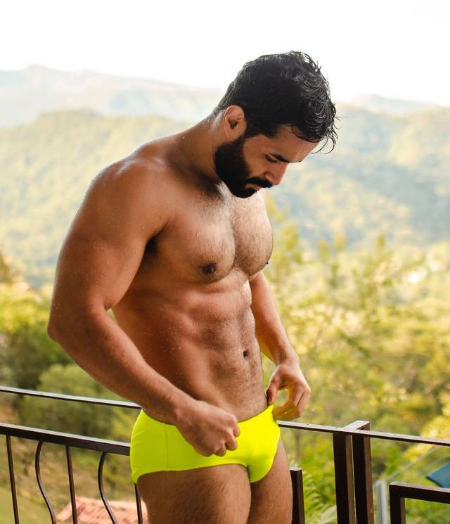 Ensaios e Editoriais de Marcel: Editorial