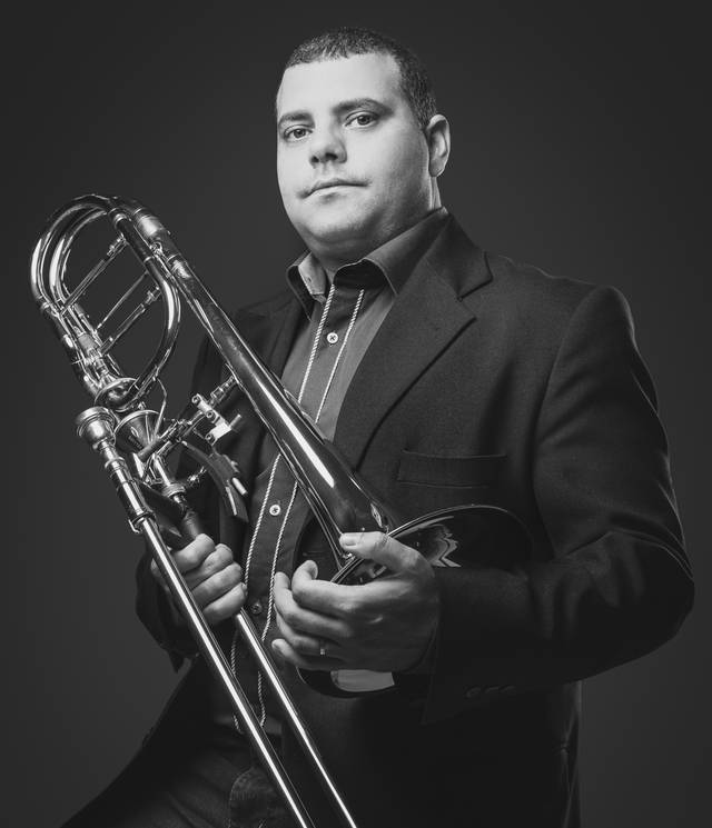 Retratos de HELIO RODRIGUES