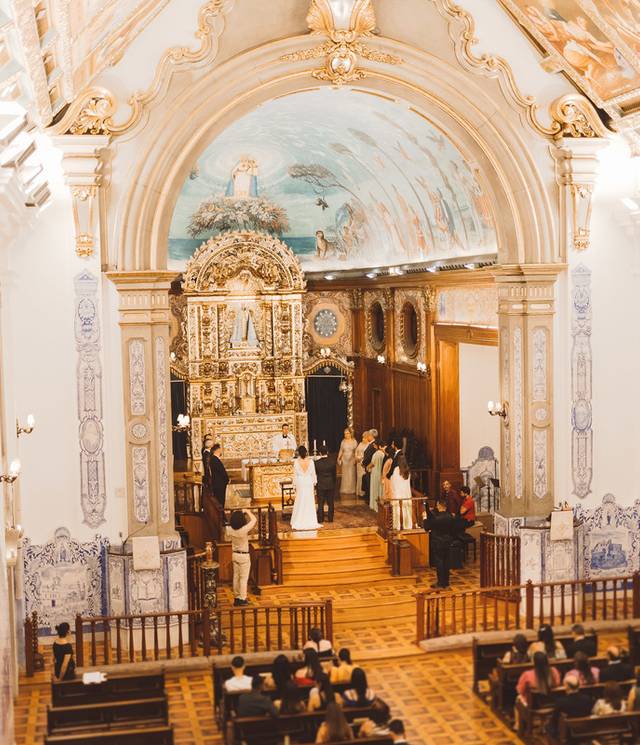 Fotografia de casamento de Fotografia de Casamento - Igreja Nossa Senhora do Brasil - Izaura e Victor - São Paulo / SP
