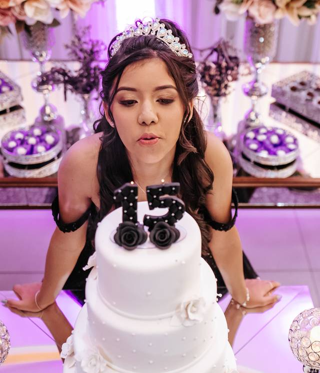 Aniversários de Emilly 15 anos - Festa
