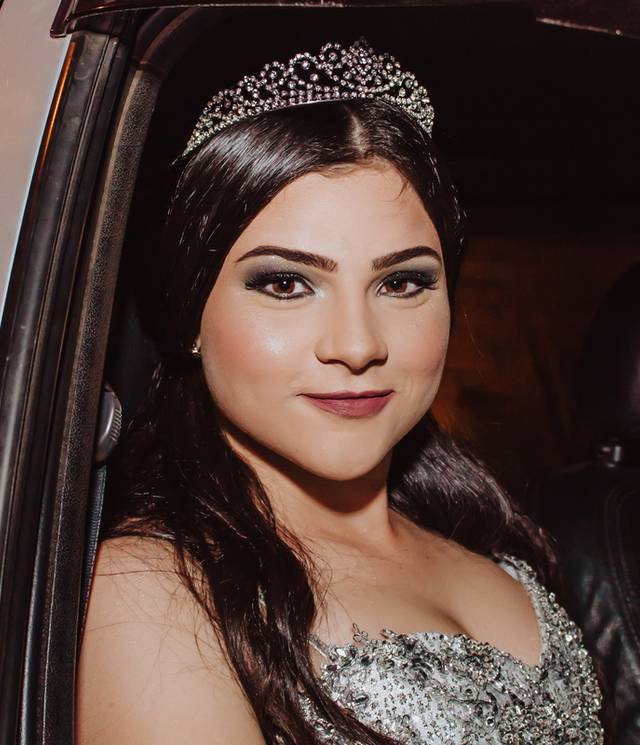 Aniversários de MARIA LAURA 15 ANOS 