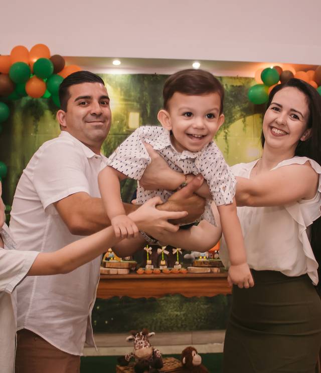Infantil de Benício canta 2 
