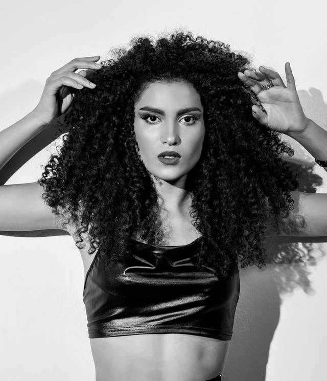 Ensaio Mulher de Ana Beatriz Barbosa