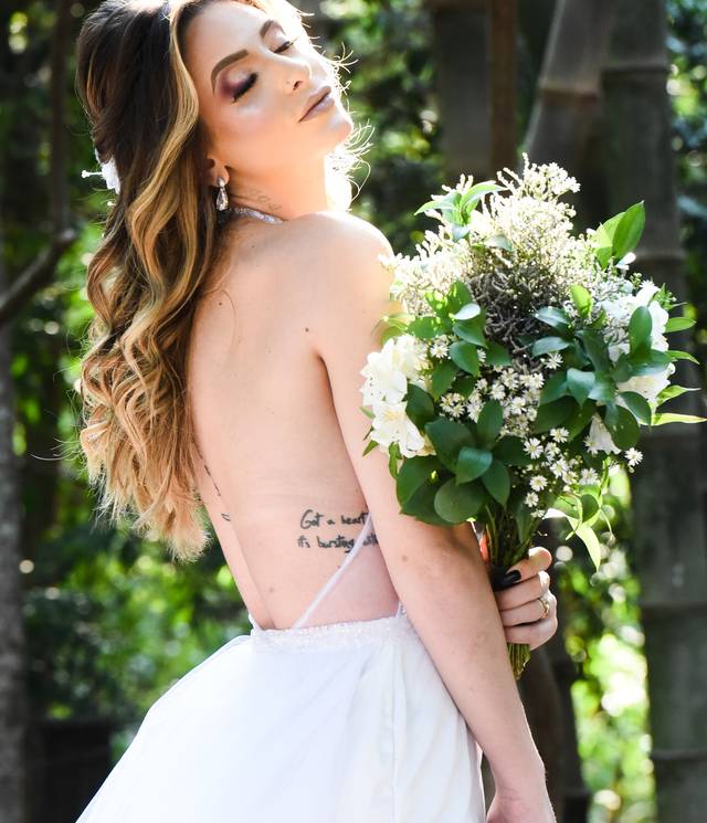 Publicidade de Gabriela Coimbra