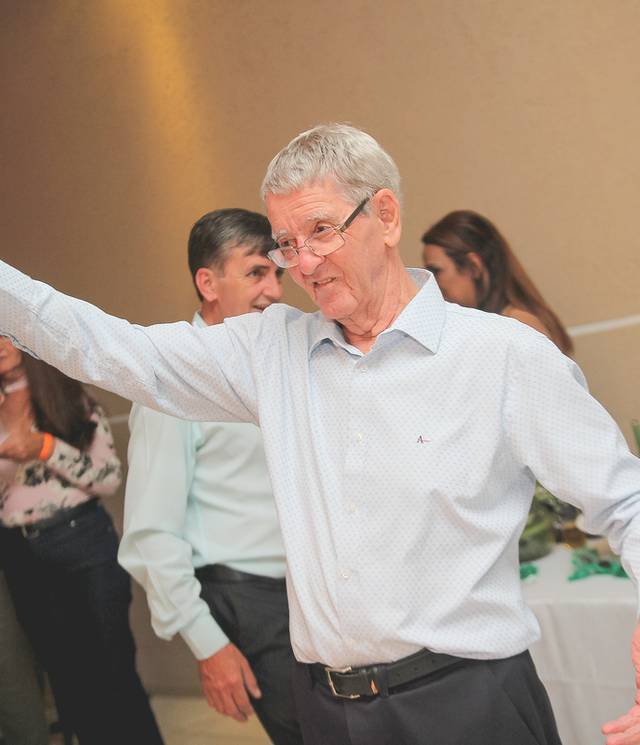 Aniversário de Aniversário Leonidas 90 Anos