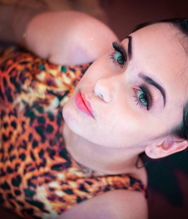 Feminino de Bella Pereira