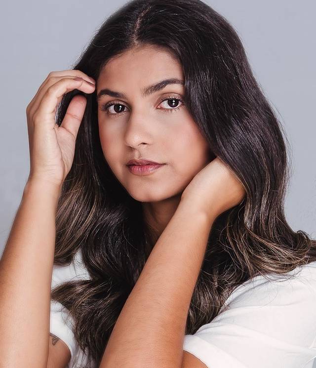 Feminino de Book Atriz - Isabella