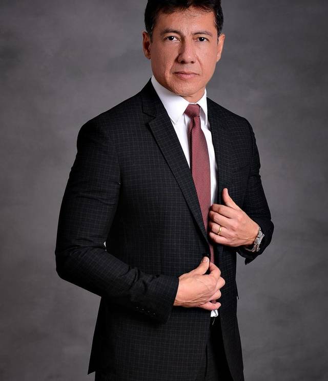 Retratos Corporativos de Roberto Pimenta - Advogado