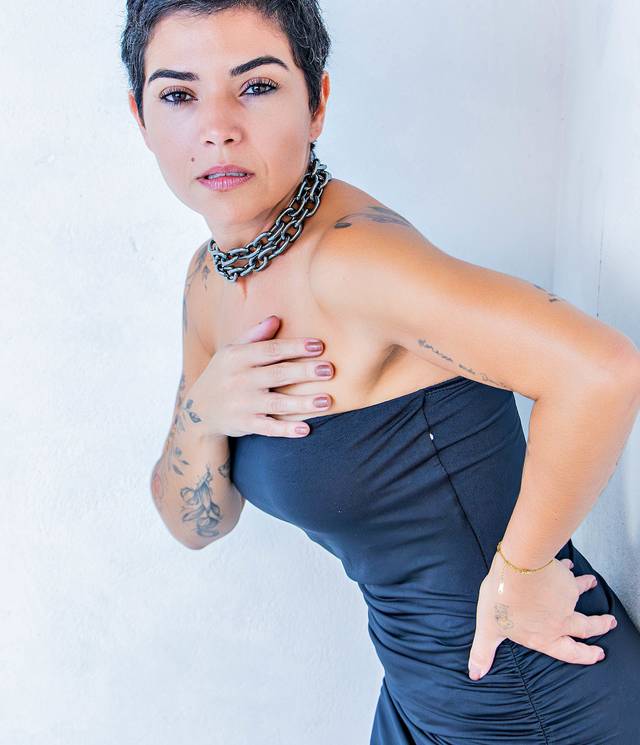 Feminino  de Gislaine